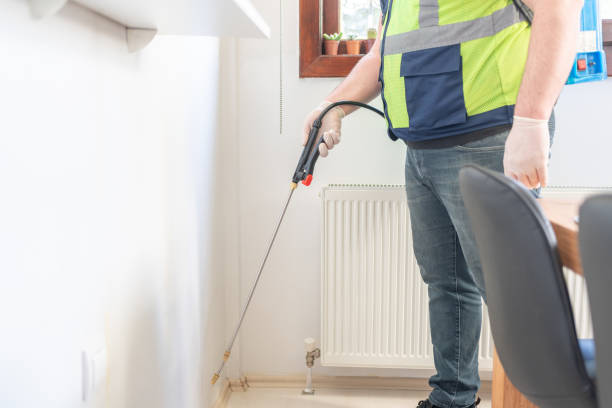Best Emergency Pest Control  in Newcastle, WA